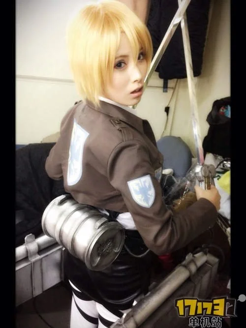 阿部乃美久_进击的巨人成人向作品 阿部乃美久 进击的痴汉全身造型