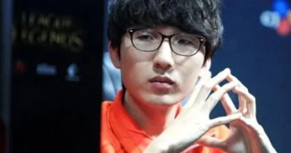 Easyhoon 与 Faker 的竞争关系_easyhoon_SKT T1 Easyhoon 加盟VG电子竞技俱乐部