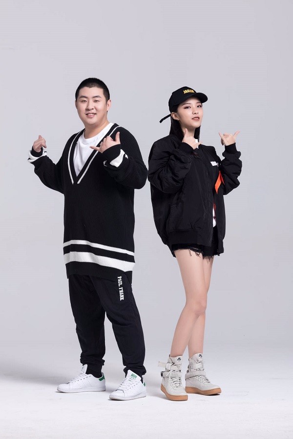 cf girl_CFPL S12解说阵容_刘佳CF技术