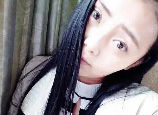 汉宫女队职业选手经历_CF女选手阿媛_cf girl