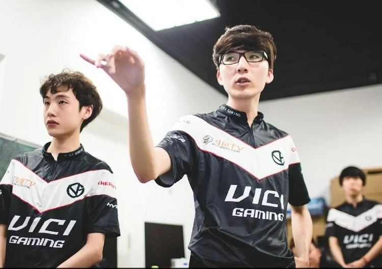 S6最后一张门票的争夺者：VG战队